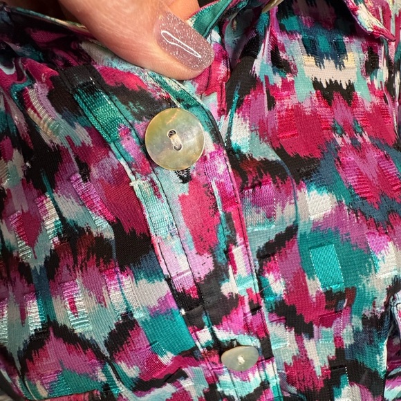 Ruby Rd. Woman Button Front Blouse 16W Multicolor Ikat Print Roll Tab Sleeve 148 - Picture 9 of 9